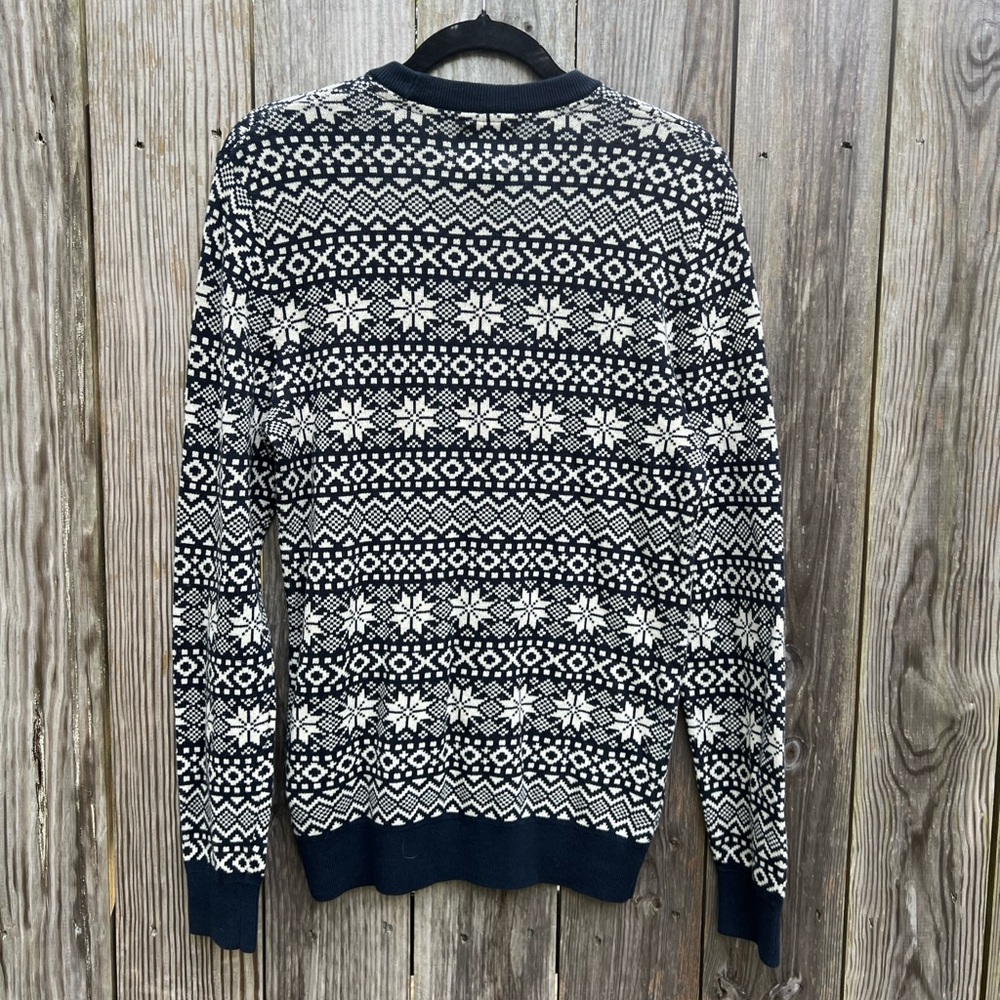 H & M Black & White Fair Isle Sweater Size Small - Picture 7 of 8